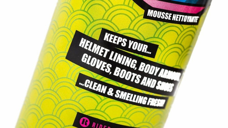 Muc-Off Pianka do czyszczenia wnętrza kasku 400ml